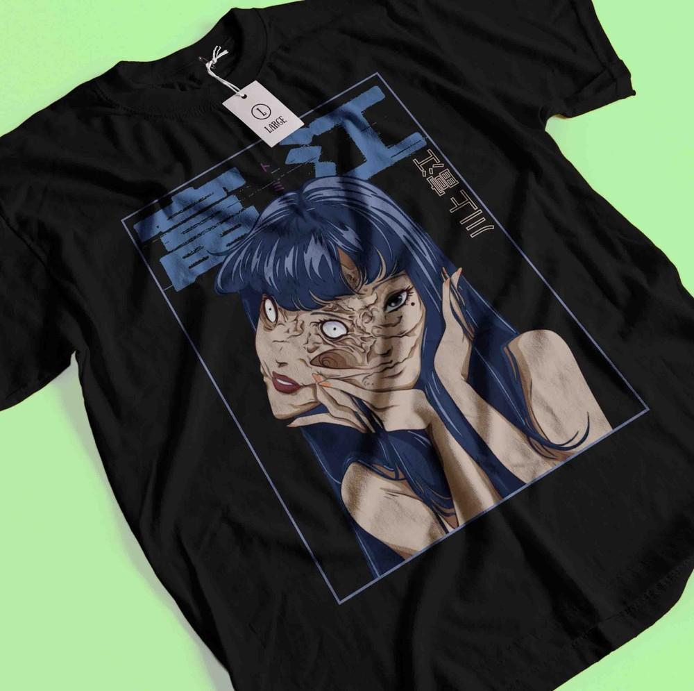 Vintage Horror Anime Love Japanese Shirt Manga Halloween Gift T-Shirt Unisex Tee