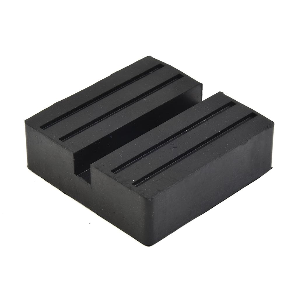 Car Lift Scissor Jack Rubber Support Pad 70x70x25mm with Groove for Weight Absorption and Protection of Suspension Components
