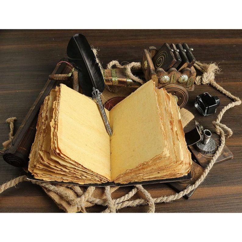 Sol og måne Vintage-look Leather Journal Antik Håndlaget Deckle Edge Paper, Leather Sketchbook bok med skygger, grimoire