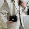 This year's popular small bag women's bag 2025 new summer fashion trend messenger bag simple casual small square bag women