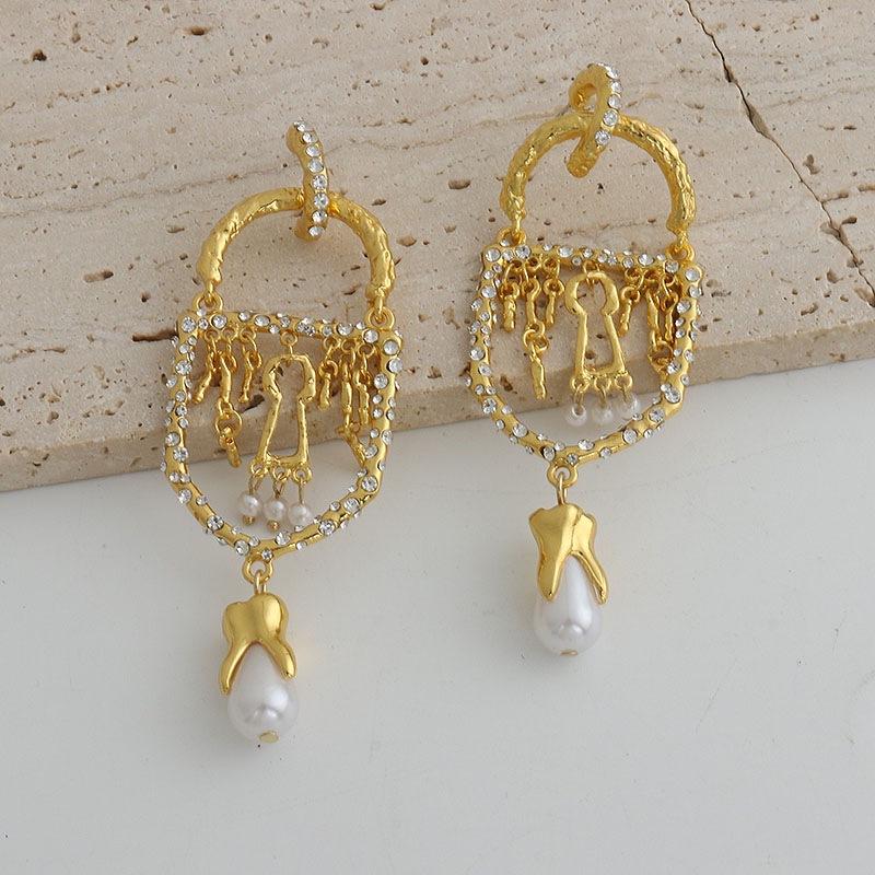 Vintage Metal Drop Dangle Pearl Tassel Earrings For Women Fashion Jewelry Gift Fantastic Statement Earrings Accessories