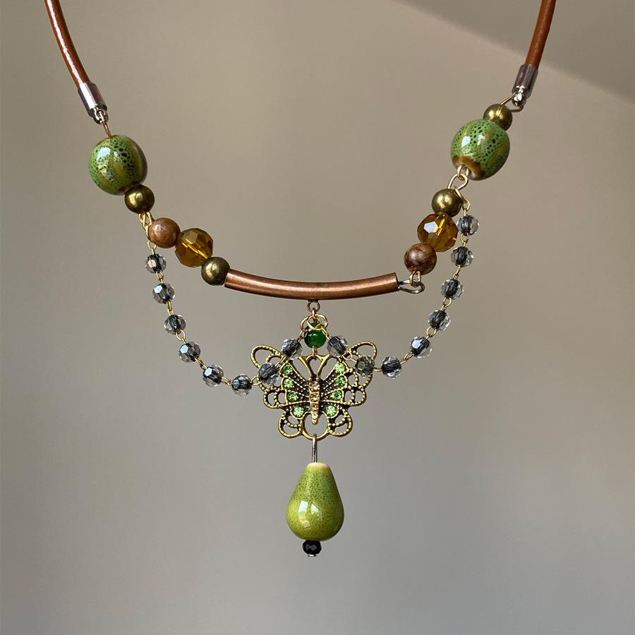 Green Butterfly Necklace Retro Niche Ceramic Beaded Collarbone Chain Female