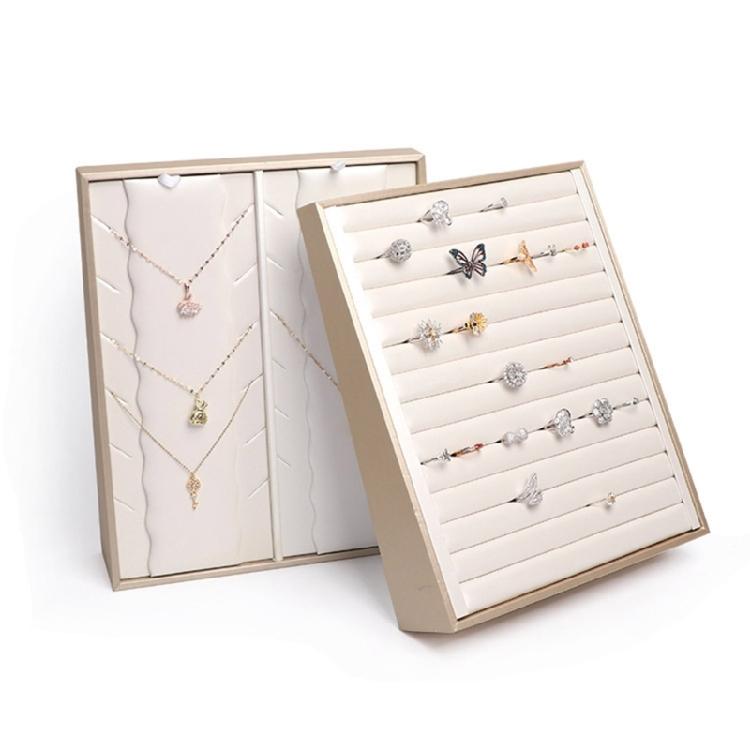 Contemporary Jewelry Display Stand Designed For Optimal Jewelry Visibility And Easy Handling In Various Settings
