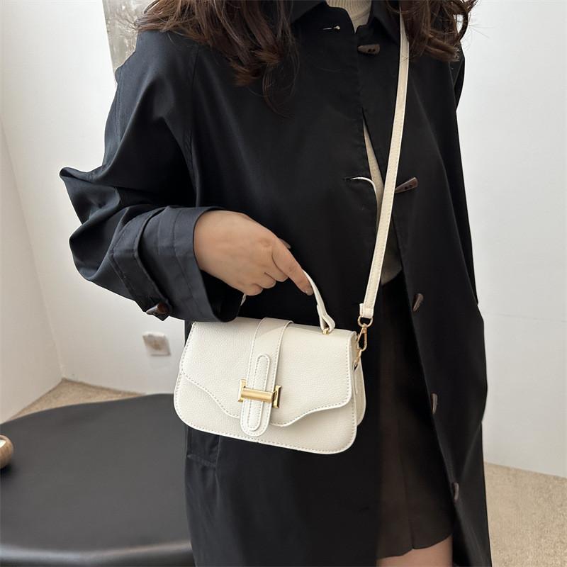 Vintage Chic Stylish Pu Small Square Tote Bag For Casual Everyday Use In Khaki Color