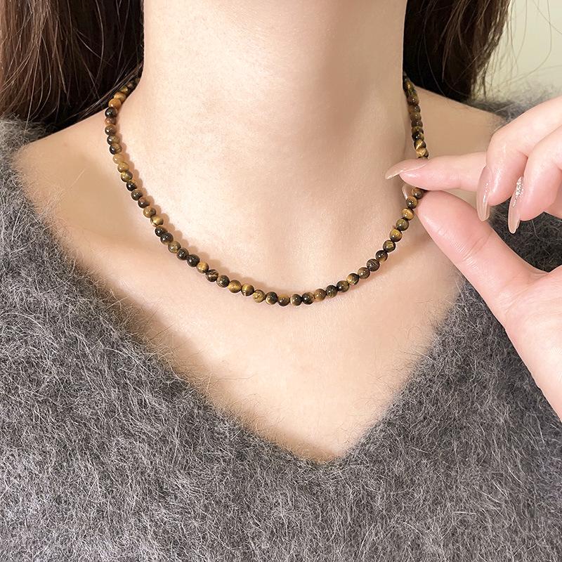 Women's Maillard Tiger Eye Stone Beaded Necklace: Autumn-Winter Fashion, Light Luxury, Unique Layered Clavicle Chain