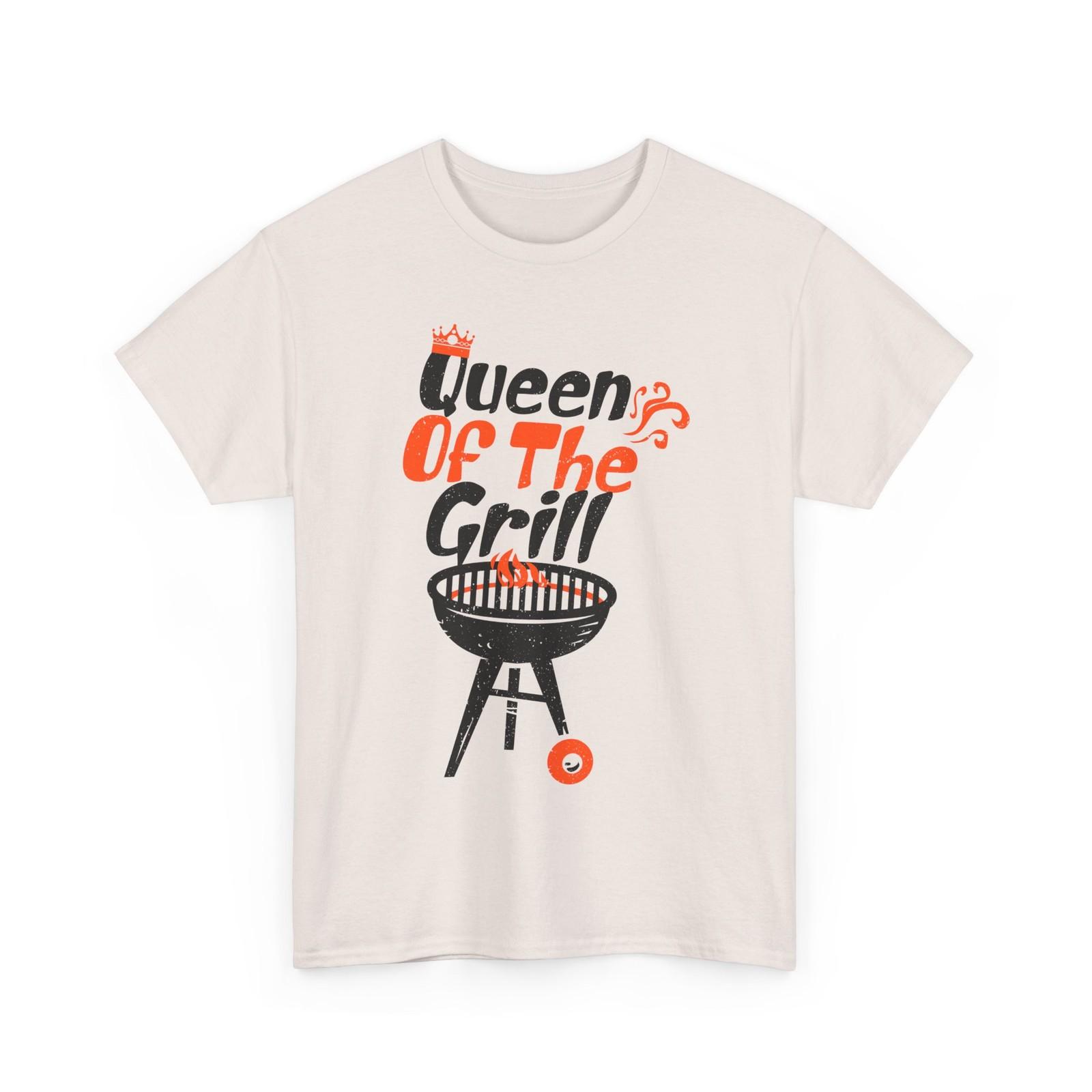 Queen of the Grill T-Shirt, Grilling Barbecue Lovers BBQ Shirt M