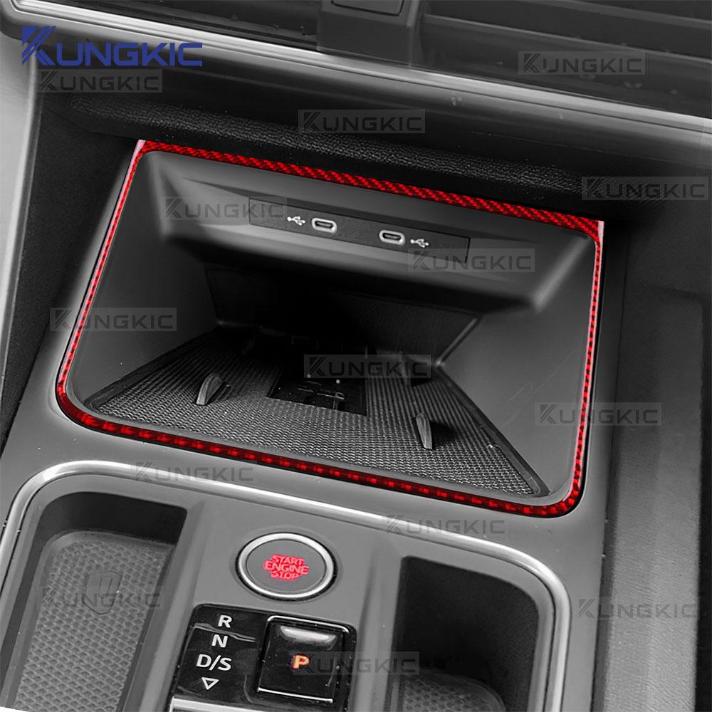 For Seat Leon MK4 Cupra Leon Cupra Formentor 2020-2025 2025 2025 Soft Carbon Fiber Sticker LHD RHD Car Wireless Charging Frame