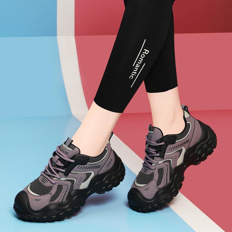 

(Broken size does not make up) Lightweight sports shoes women s spring and autumn new comfortable soft-soled single shoes flat-soled casual running 40