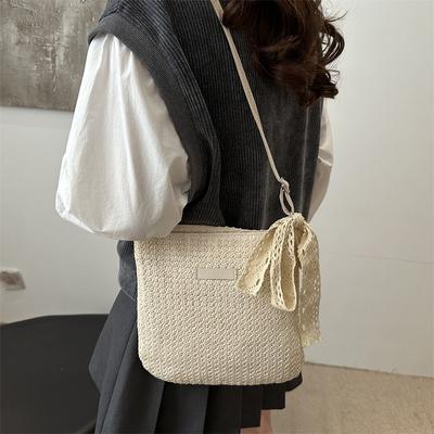 Trend Casual Beach Woven  Personalized Silk Scarves New Fashion Straw Bucket Shoulder Messenger Bag Women