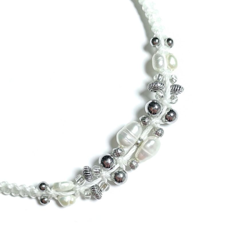 Dazzling Club MACRAME PEARL BRACELET (WHITE)