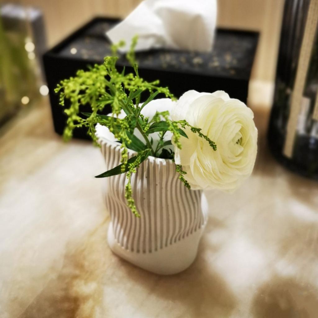 Wellenförmige verdrehte Gips-Silikonform DIY Sukkulenten Beton Blumentopf Vase Gips Zement Tonform Kerzenhalterform