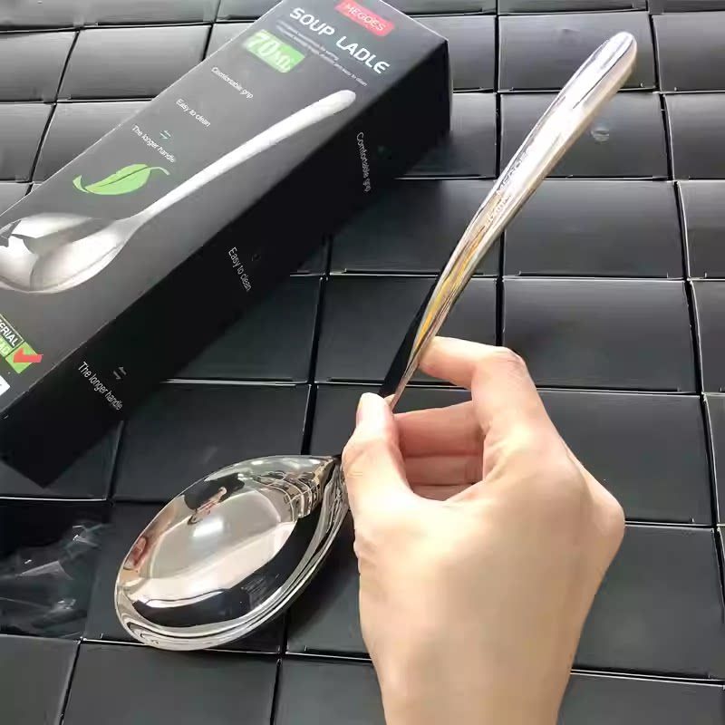 

One-Piece Die-Cast Large Stainless Steel Spoon, Thickened Long Handle Household Kitchen Spoon for Soup, Porridge, and Hot Pot 1 pack