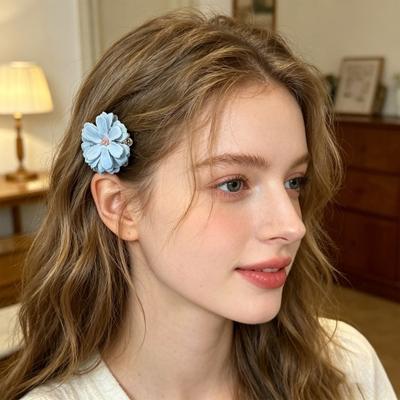 Haarnadel 3D Simulierte Blume Design Seiten-Rücken-Frisuren Haarspange Strandurlaub Haarnadel Fee Stil Haaraccessoire