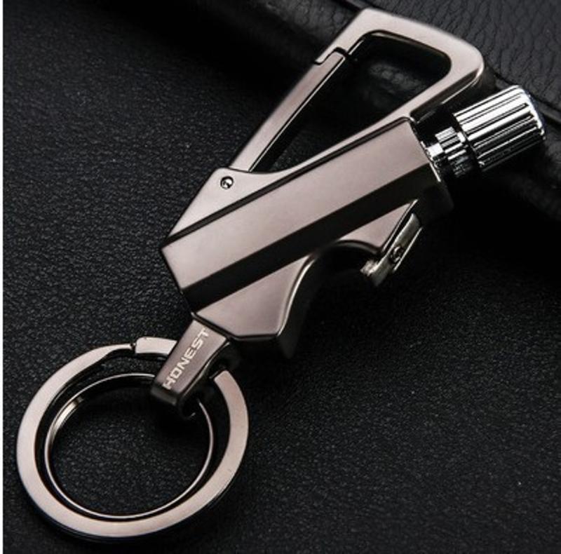 Portable Keychain Lighter with Matchs Strikes Design Keychain Matchs Lighter for Outdoor Adventure Camping Accessory