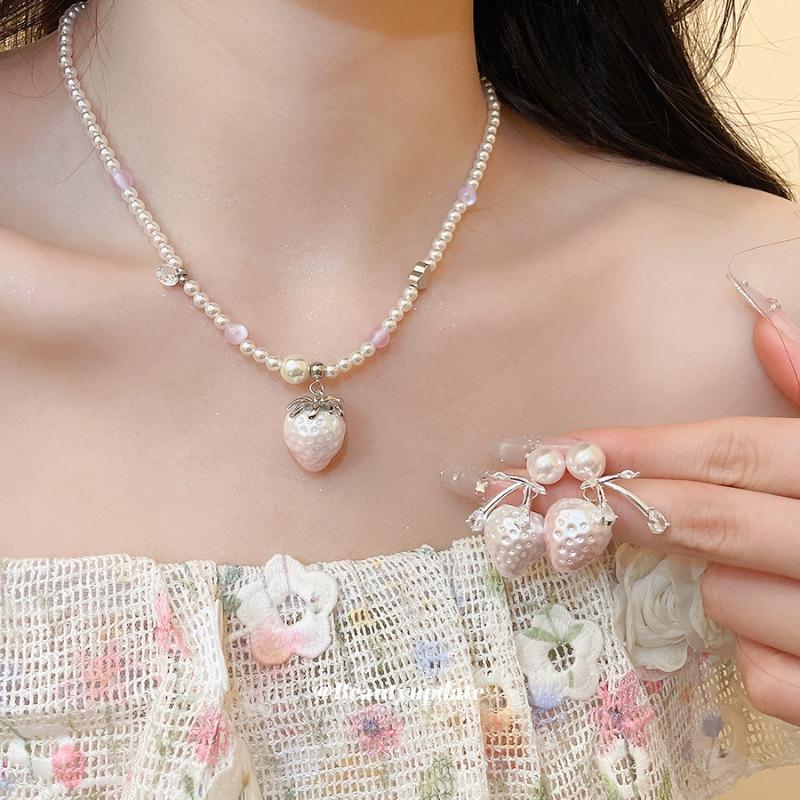 Super fairy pink strawberry pearl necklace earrings sweet and elegant temperament jewelry set light luxury high-end jewelry women