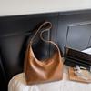 Large-capacity Commuter Handbag Fashionable and Retro Shoulder Bag Casual and Trendy Underarm Tote Bag