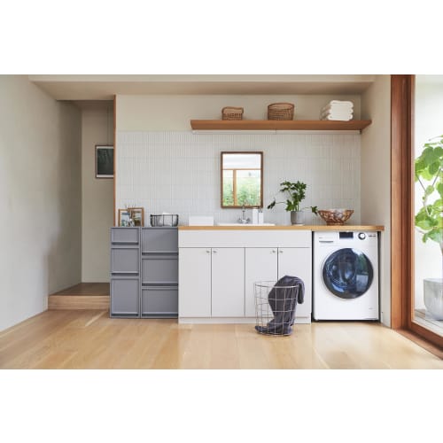 Tenma Fits Case FC40, a fully assembled storage case for use in the kitchen or laundry room. Its 40cm depth makes it perfect for space-saving storage.