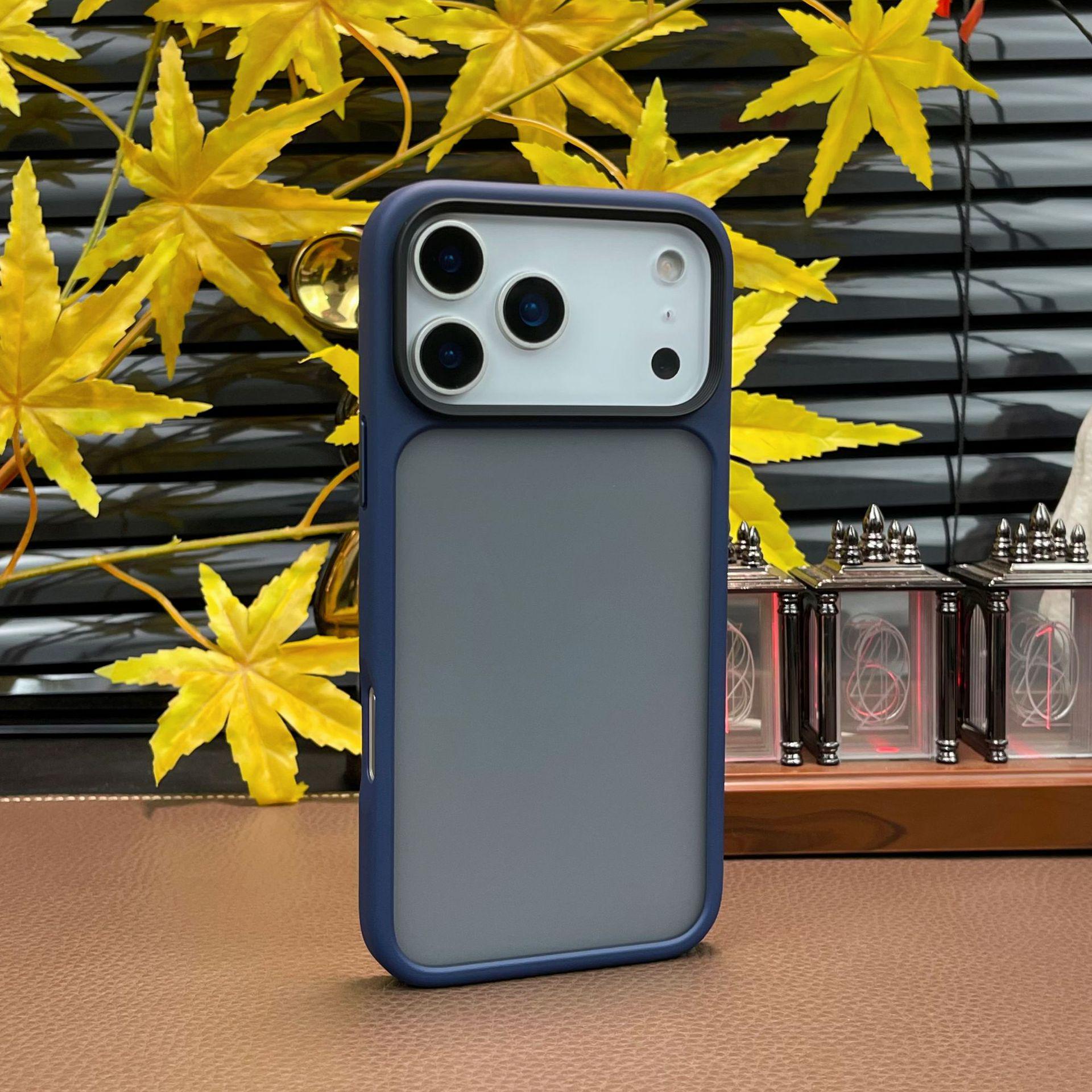 

Youdun Классический чехол с матовой поверхностью, приятный на ощупь, с магнитным креплением и мягкими краями для защиты iPhone 17 Pro Max iPhone 17 Pro Max