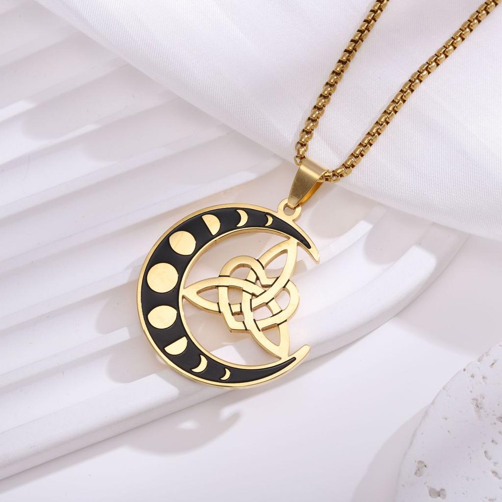 New Necklace Star and Moon Irish Celtic Knot Splicing Versatile Titanium Steel Pendant Necklace