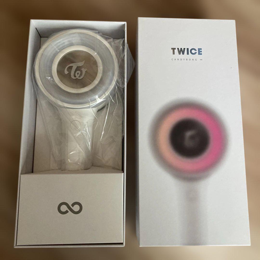 

[Б/У] TWICE Белый лайтстик с коробкой