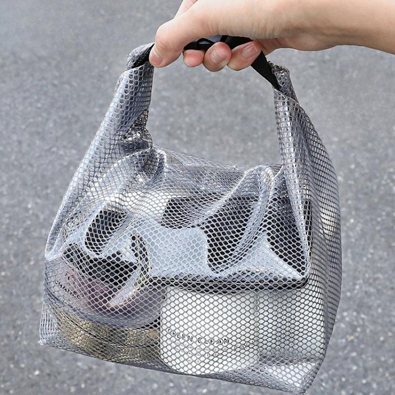 Portable Waterproof Bag with Large Capacity Makeup Bag That Can Be Folded for Storage Women's Travel Compartmentalized Bag