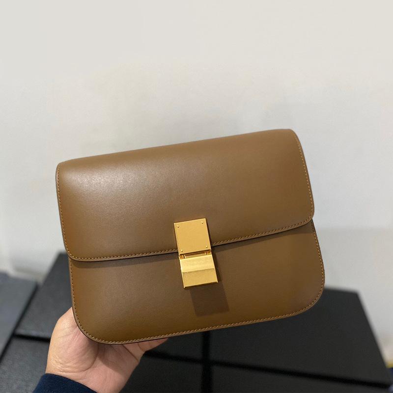New fashion hand-rubbed cowhide tofu bag leather box simple retro small square bag shoulder messenger flight attendant bag