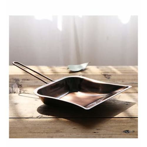FUMAJIS Dustpan, Copper-Plated Tin Metal, Retro and Stylish, Indoor, Entryway, Veranda, Outdoor Cleaning Tool, Antique-Style Interior Decor, Glossy an