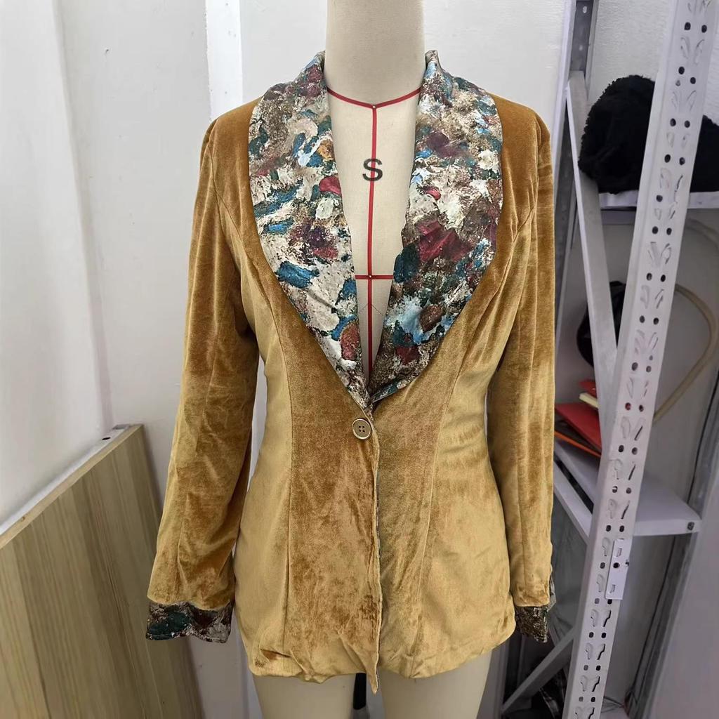 2025 Women's Long Sleeve Patchwork Lace Velvet Jacket
