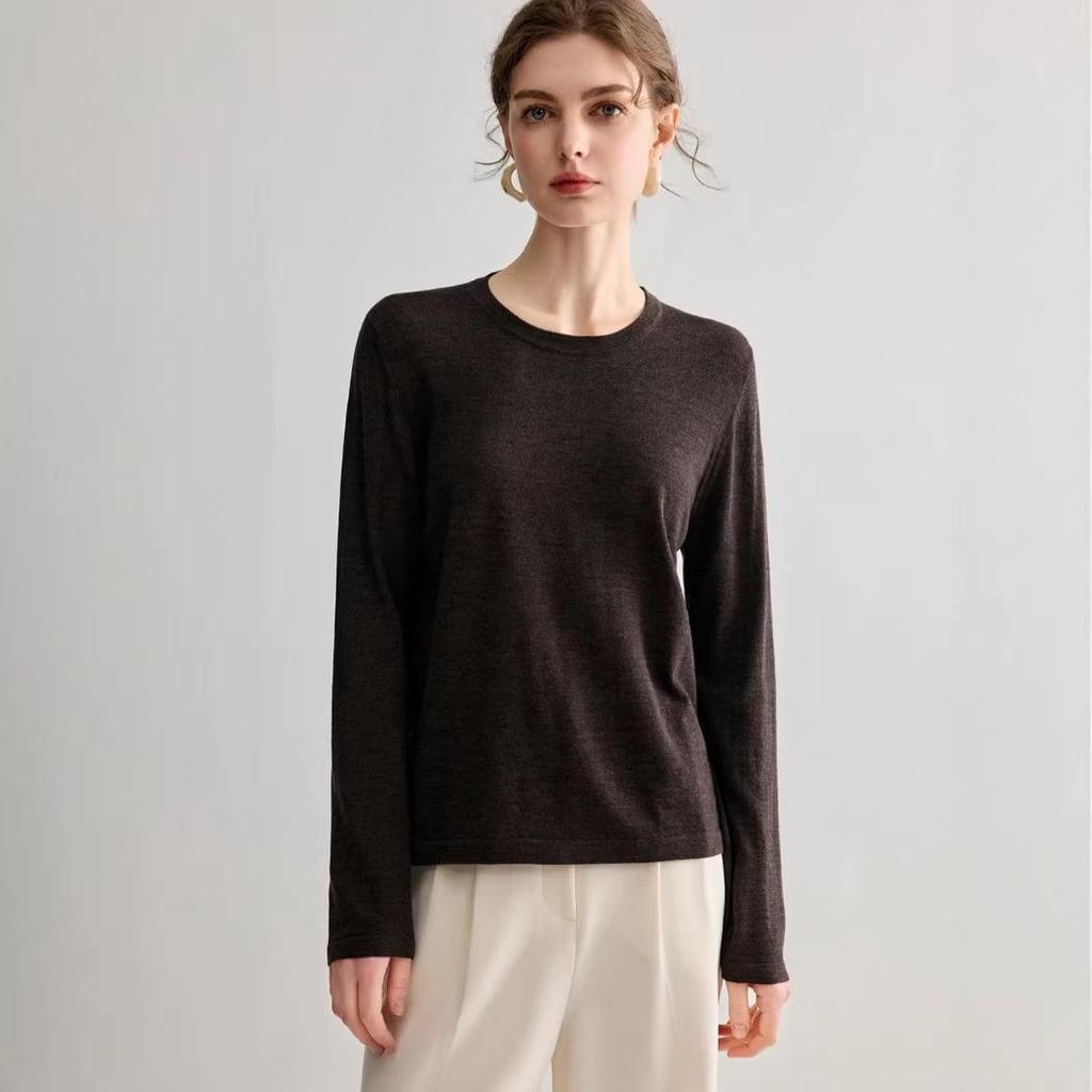 Yangzi Zhang Women's Versatile Fine Knit Wool Sweater - Loose Fit, Round Neck, Long Sleeve