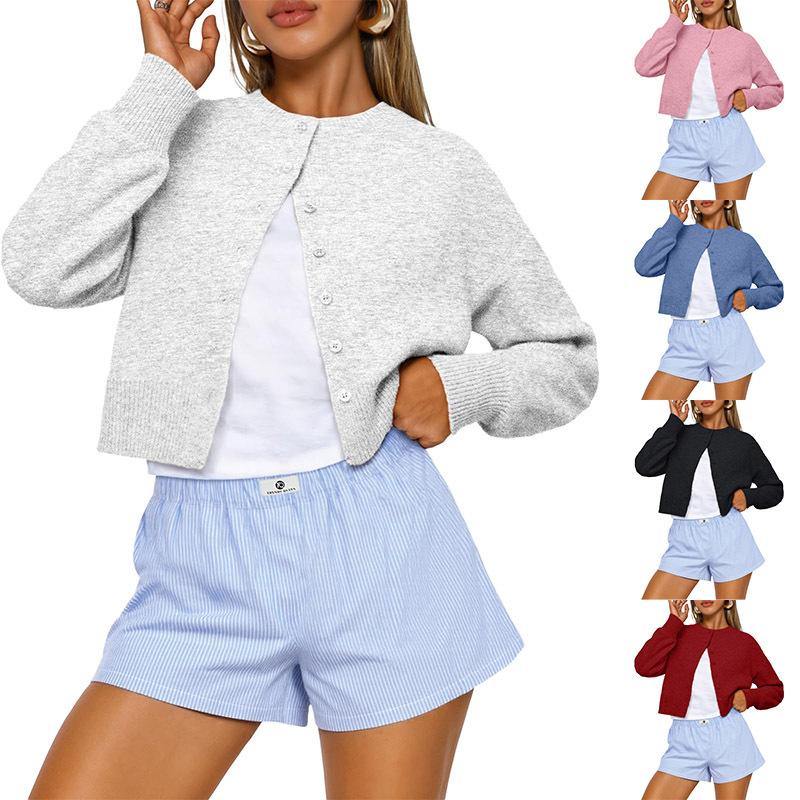 

2025 Осень и Зима Мода в стиле Y2K Кардиган на пуговицах с длинным рукавом и круглым вырезом Однотонный короткий вязаный свитер для женщин S серый