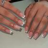 Klasické francouzské bílé nositelné nehty Valentýn Mašle Nail Art Umělé nehty Střední a krátké čtvercové nositelné nehtové dílky