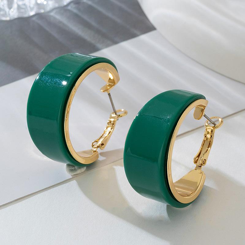 

Модные серьги-подвески для женщин