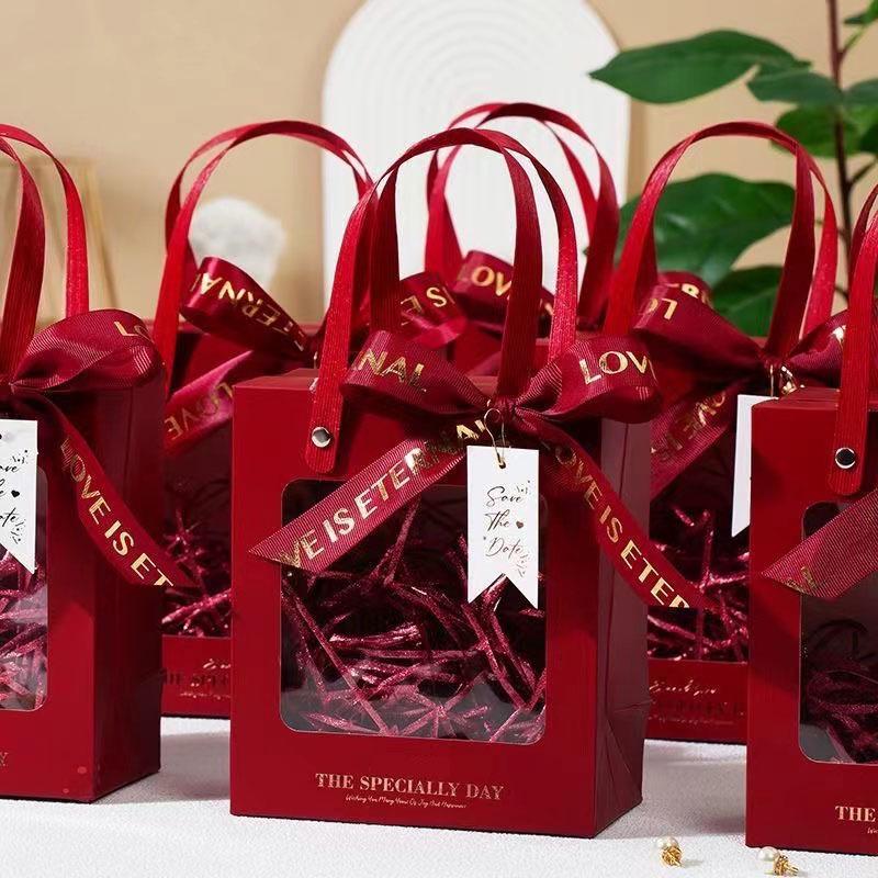 Transparent Handheld Gift Box for Birthdays & Weddings - Ideal for Candy, Lipstick, or Cosmetics in Red Nude