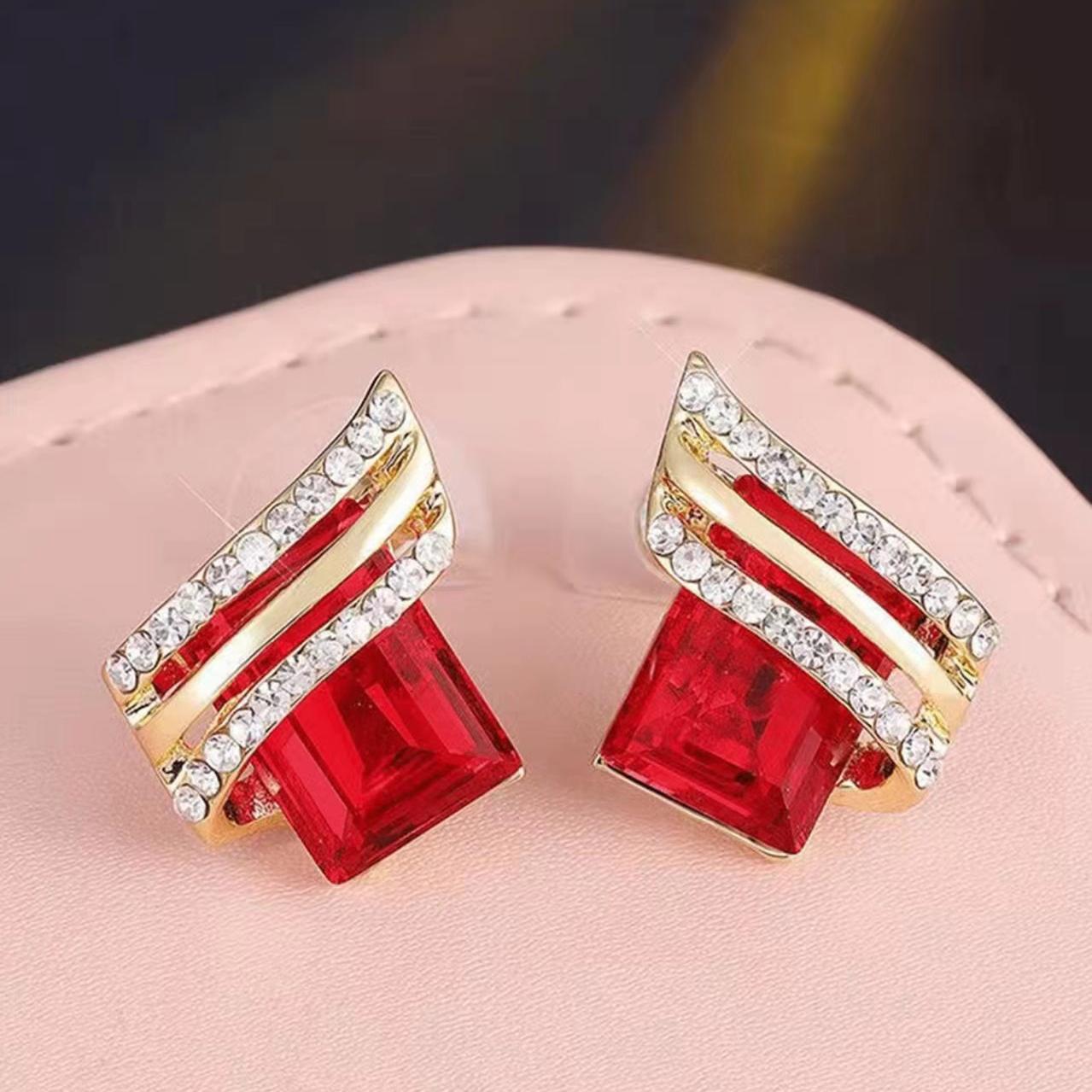 

Изысканные модные женские серьги с вырезом из циркона, большие серьги с кристаллами, обручальные серьги, женские украшения красный