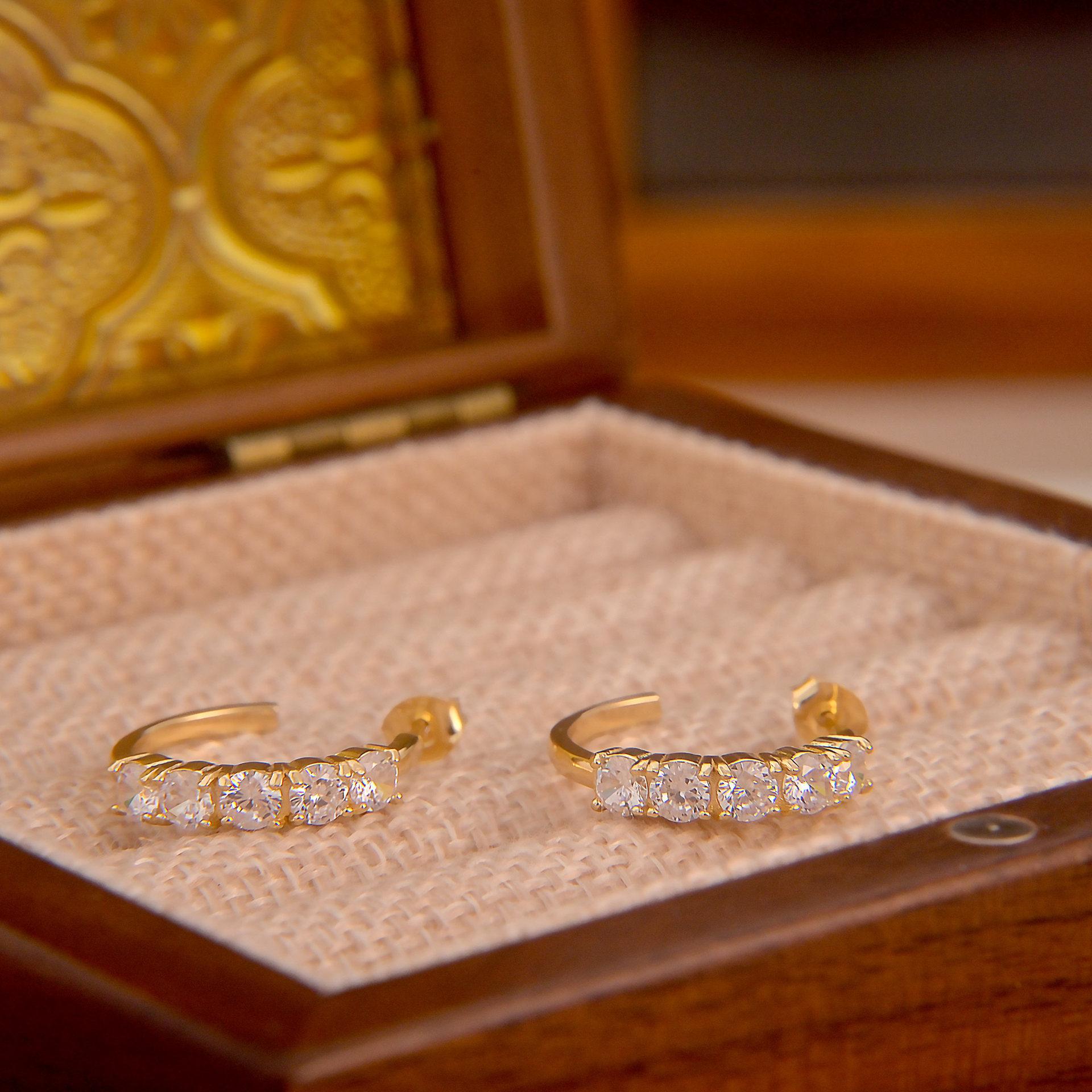 

Корейская версия S925, серьги из чистого серебра с цирконием для всего тела, легкие, роскошные, высококачественные дизайнерские серьги, ювелирные изделия