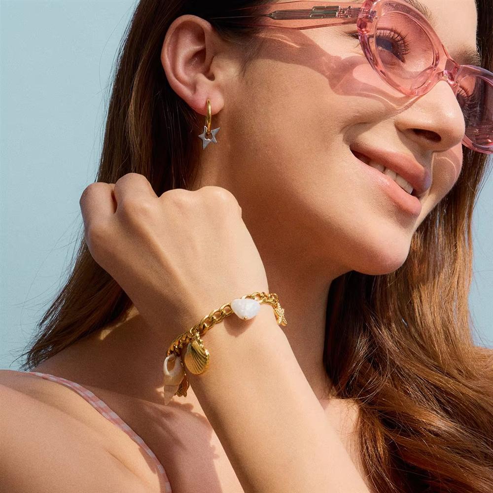 Luxury Stainless Steel Shell Bracelet PVD 18K Gold Plated Waterproof Tarnish Free Elegant Jewelry Custom