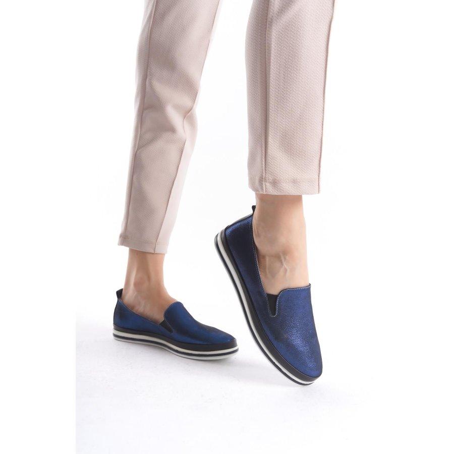 Women's Genuine Leather Flat Sole Casual Casual Slip-on Shoes