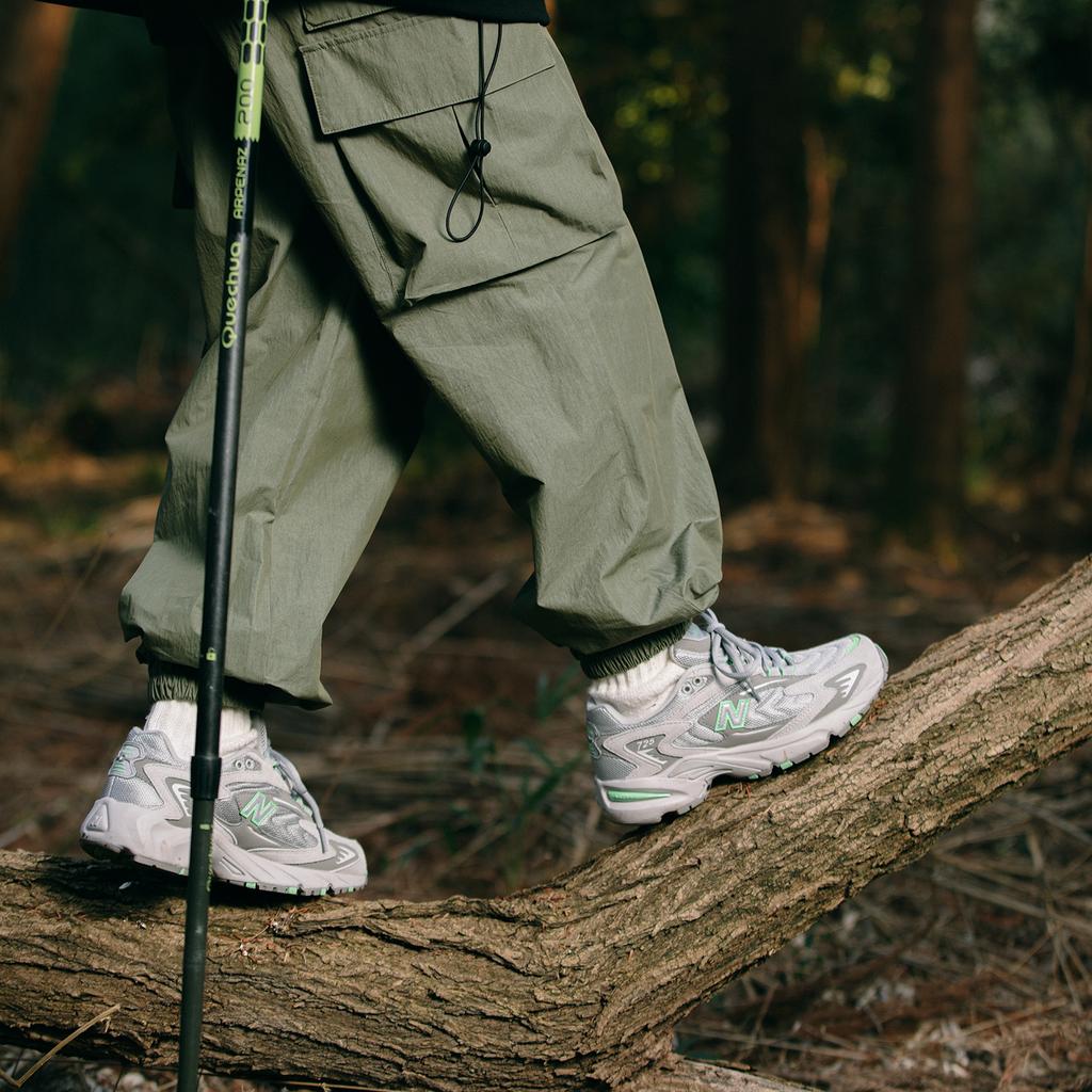 Niko And... X New Balance 725 Grey Green Sneakers ML725NI1