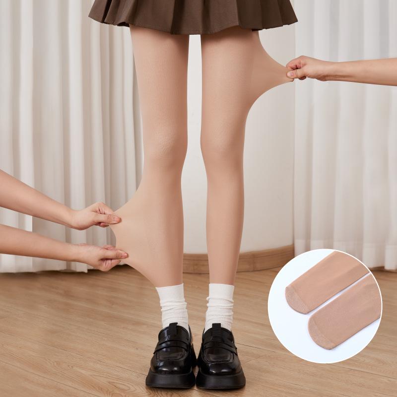 

Женские бархатные колготки телесного цвета на осень и зиму : Двухслойные утолщенные водоотталкивающие чулки 80D Velvet 15-25°C