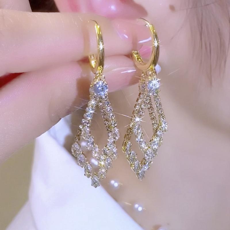 Exquisite Zircon Rhombus Geometric Pendant Earrings For Women Fashion Personalized Daily Accessory Party  Birthday Gifts