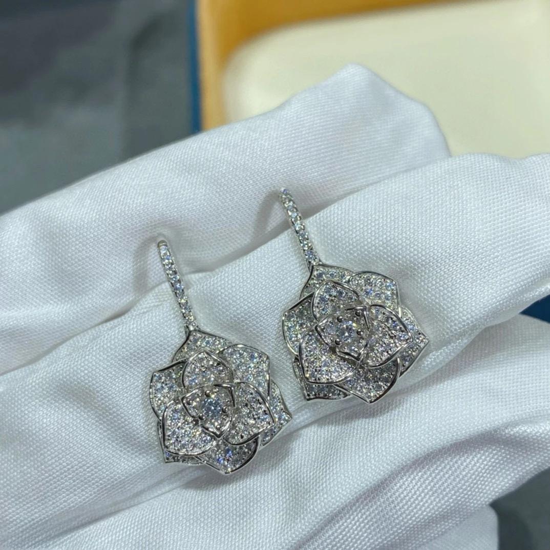 

Последние Горячие Брендовые Винтажные Серьги Роскошные Ювелирные Изделия для Женщин Модные Цветы Дизайнерские Серьги-Подвески 925 Серебро Женские Вечерние Серьги-Гвоздики