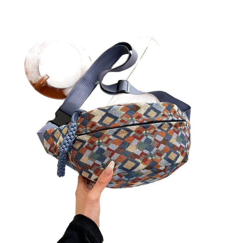 Retro Walking Running Sports Chest Bag Bag Bag 2025 Crossbody Bag New High-quality Niche Mobile Phone Belt Bag