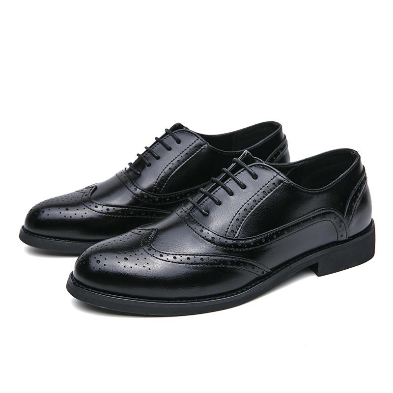 Men White Brogues Derbys Formal Business Leather Shoes Men Retro Black Tuxedo Wedding Classic Dress Shoes Over Sized