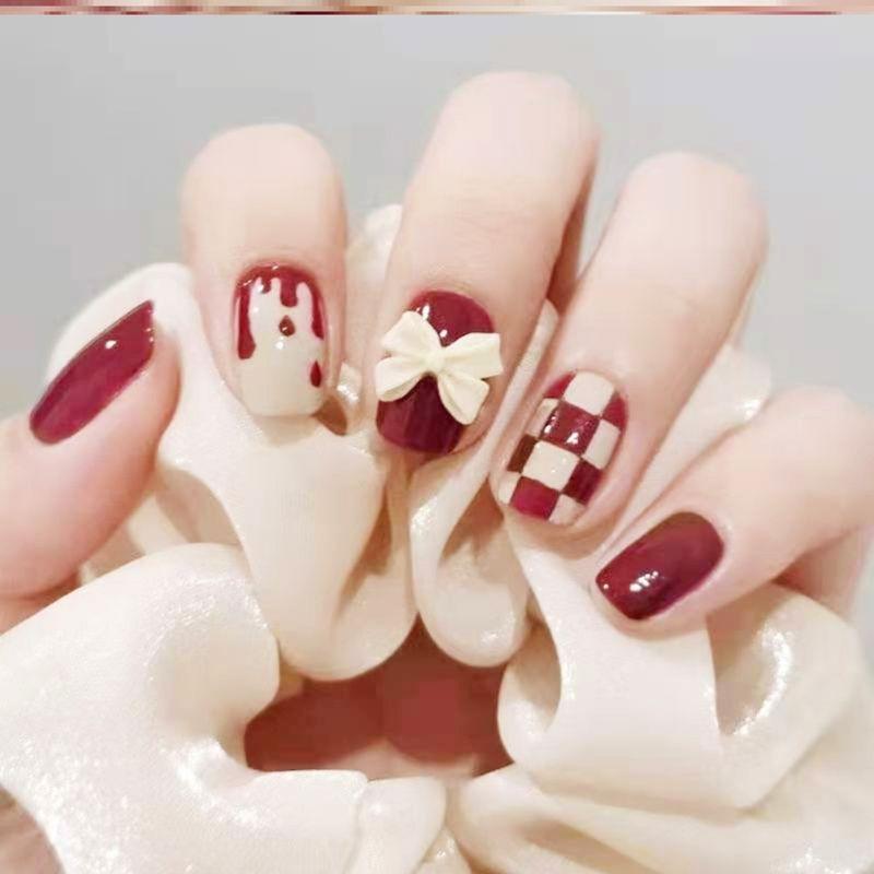 

Детские накладные ногти для девочек, детские наклейки на ногти, детские наклейки на ногти, нетоксичные, без запаха, для девочек 6 лет, наклейки на ногти [5-14 years old] wine red checkerboard = short-D36