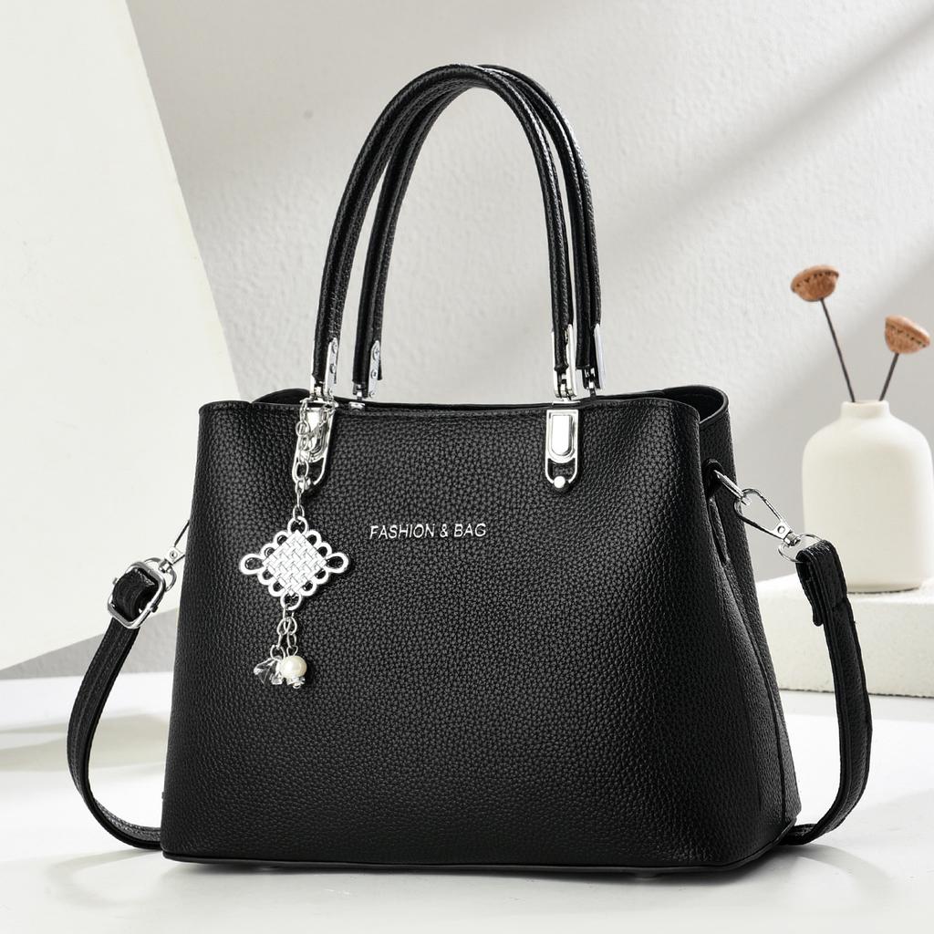 Large Capacity Atmospheric Lightweight Luxury High Quality Soft Durable Fashion Exquisite Lightweight Commuter Outdoor Crossbody Shoulder Bag