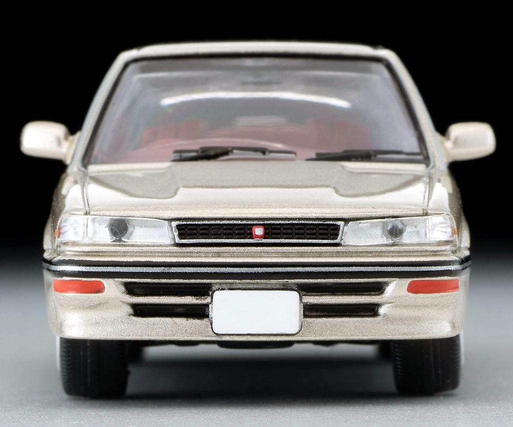TOMYTEC Tomica Limited Vintage Neo Scale Toyota Corolla 1500SE Limited Beige First Order Limited Finished Product 1/64 LV-N08c (Manufacturer's