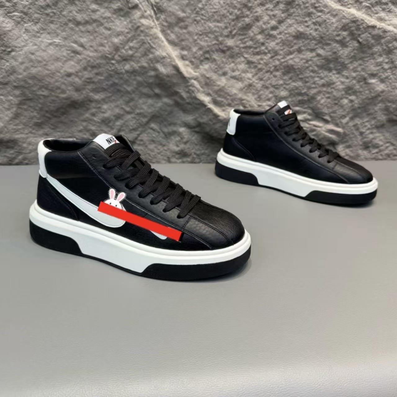 

New high-value handsome sports and leisure shoes soft-soled high-top board shoes trendy shoes ec 38 чёрный