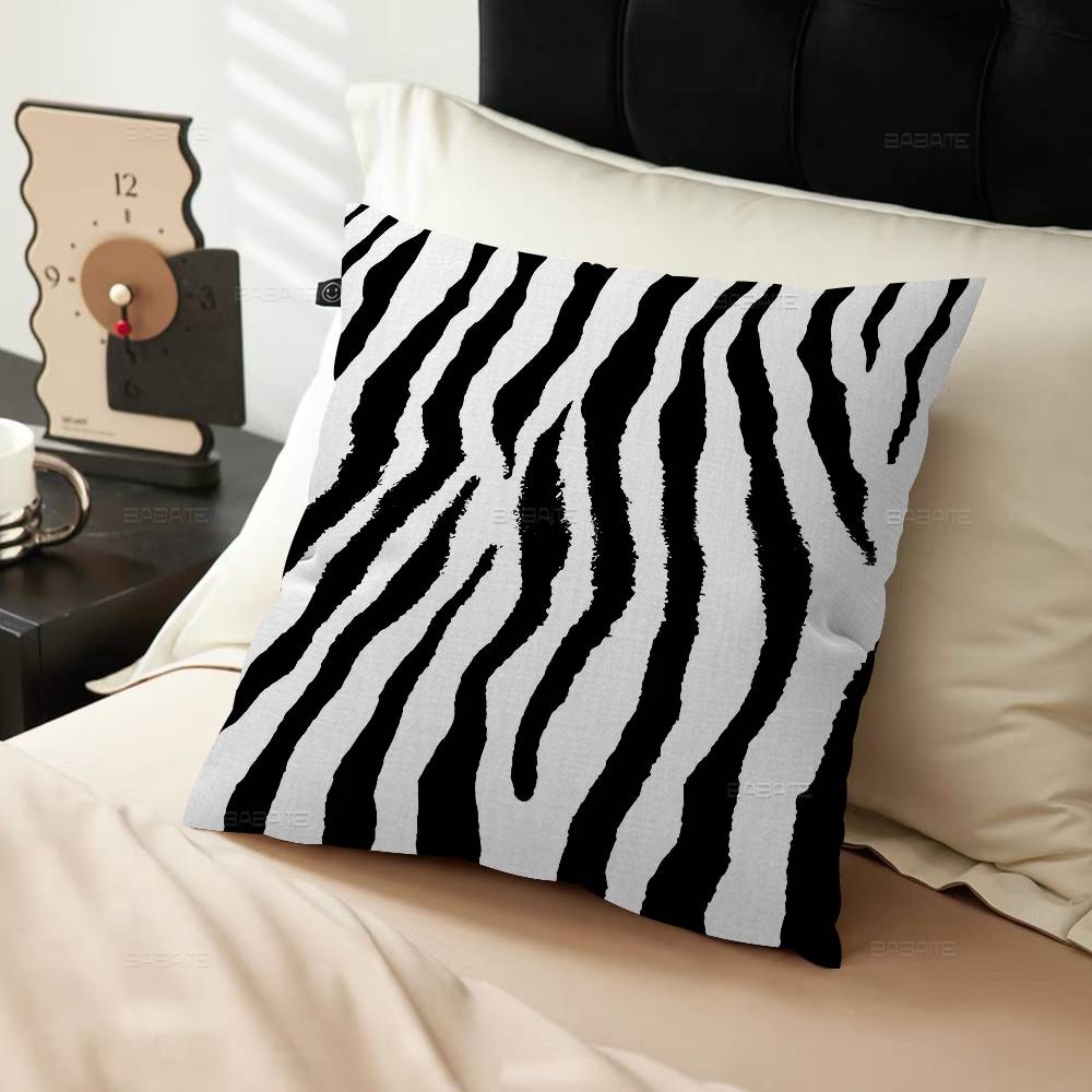 Black White Print Zebra Pillow Anime Pillow Sofa Bed Head Pillow Cover Cushion Cover 45X45 Cm Fashion