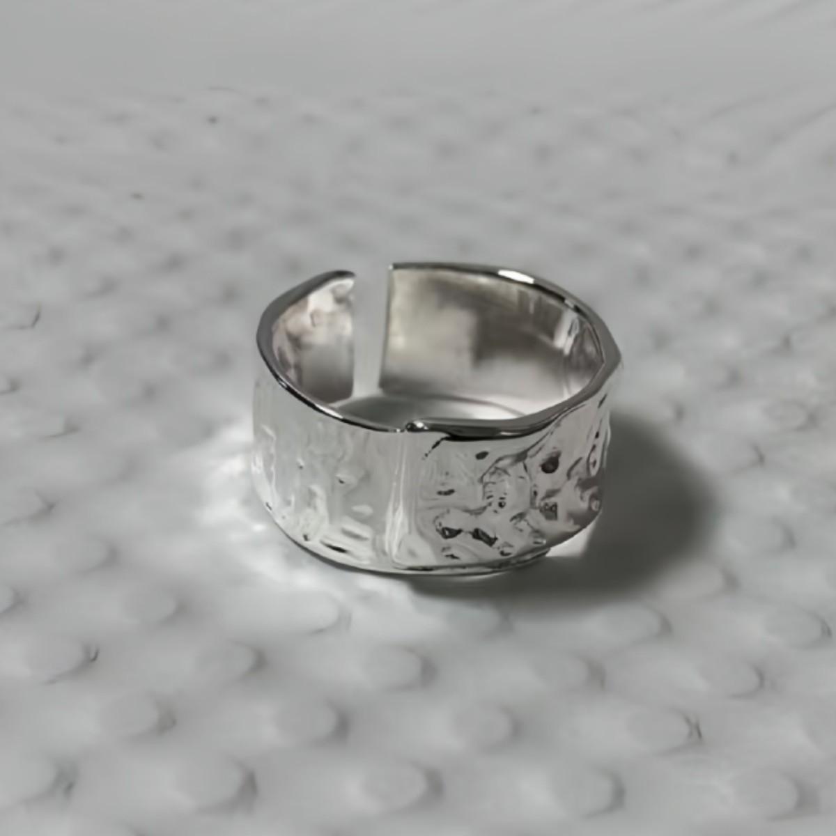 European High-End Irregular Hammered Texture Geometric Simple Open Ring платиновый