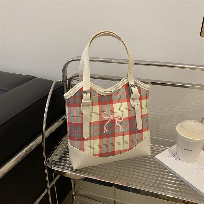 Large capacity double shoulder bag women's 2025 new summer fashion plaid shoulder bag versatile commuter tote bag